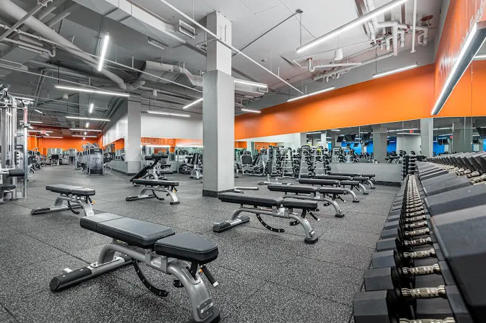Blink Fitness Bed-Stuy 5