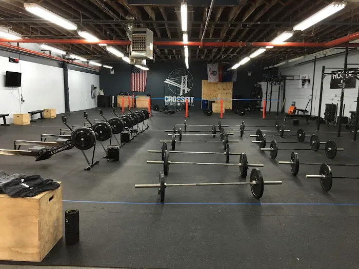 CrossFit Bridge & Tunnel 5
