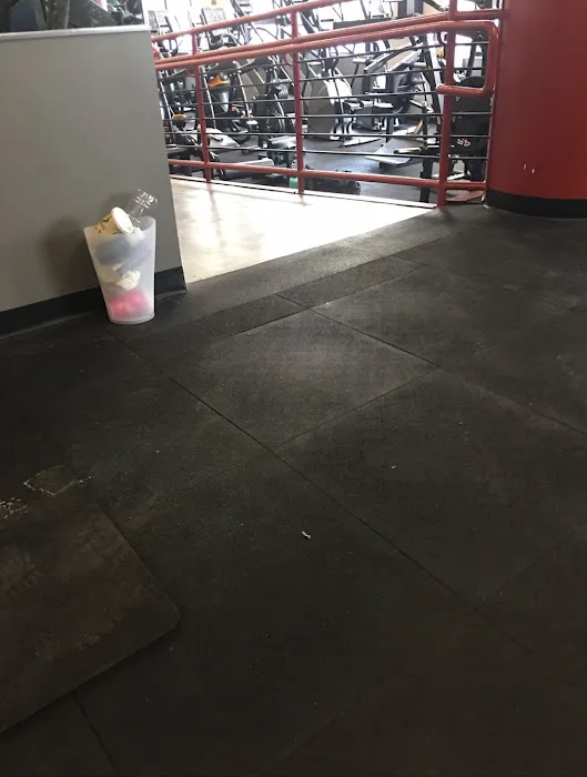 Powerhouse Gym Long Island City 5