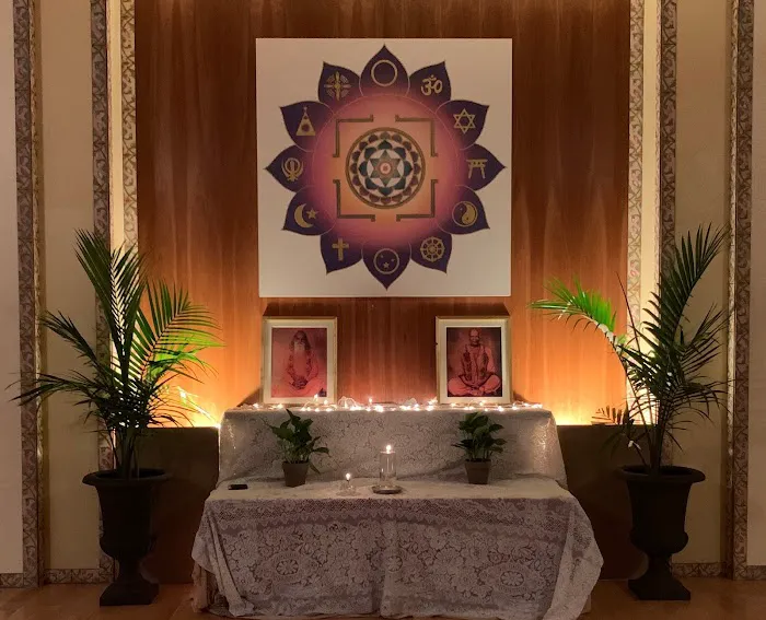 Integral Yoga Institute 5