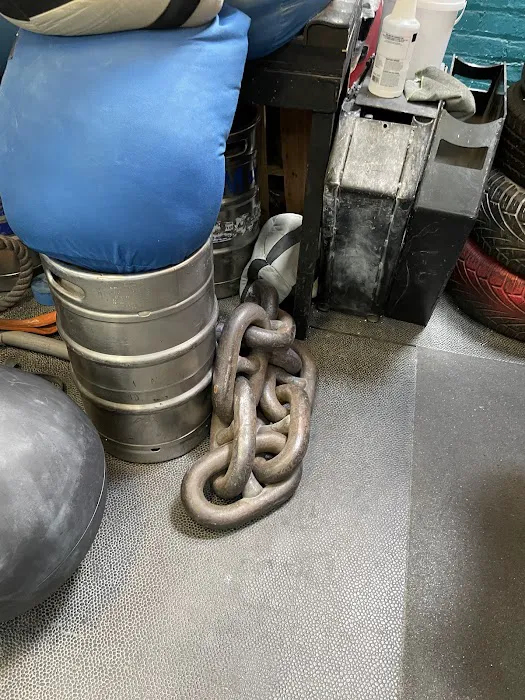 Global Strongman Gym 5