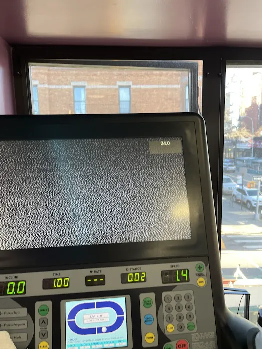 Crunch Fitness - South Slope 5