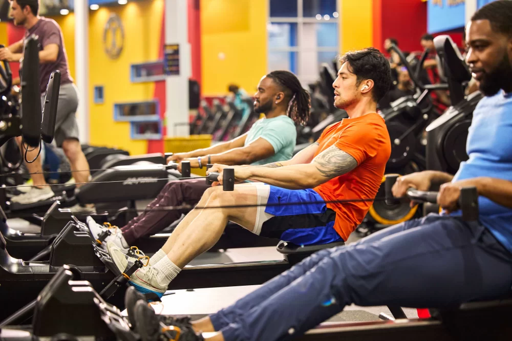 Discover Fitness Centers Near You That Offer Free Trials