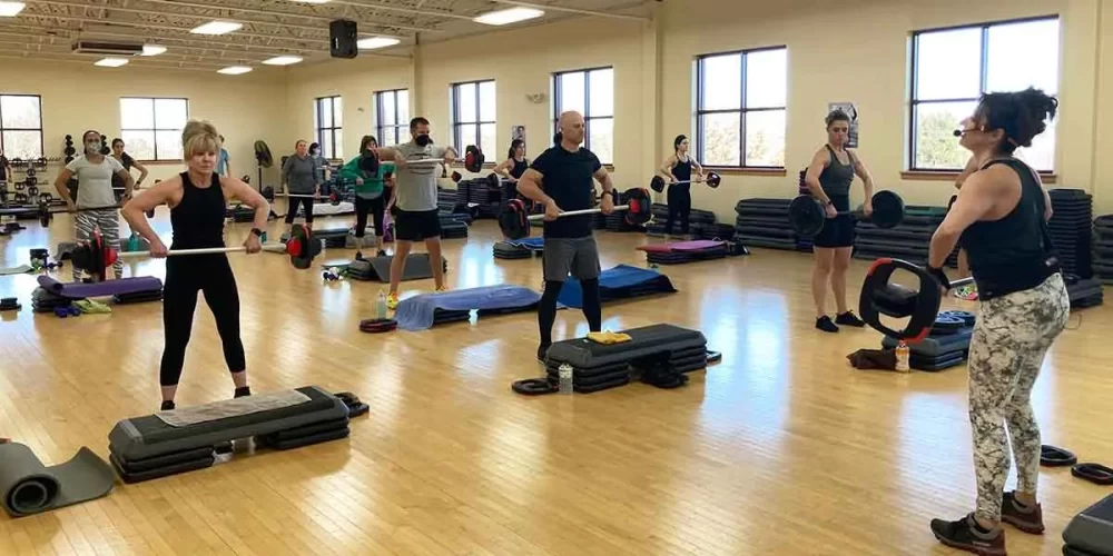 Benefits of Joining a Group Fitness Class for a Healthier Lifestyle