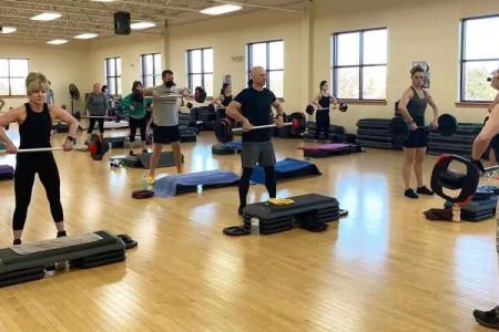 Benefits of Joining a Group Fitness Class for a Healthier Lifestyle
