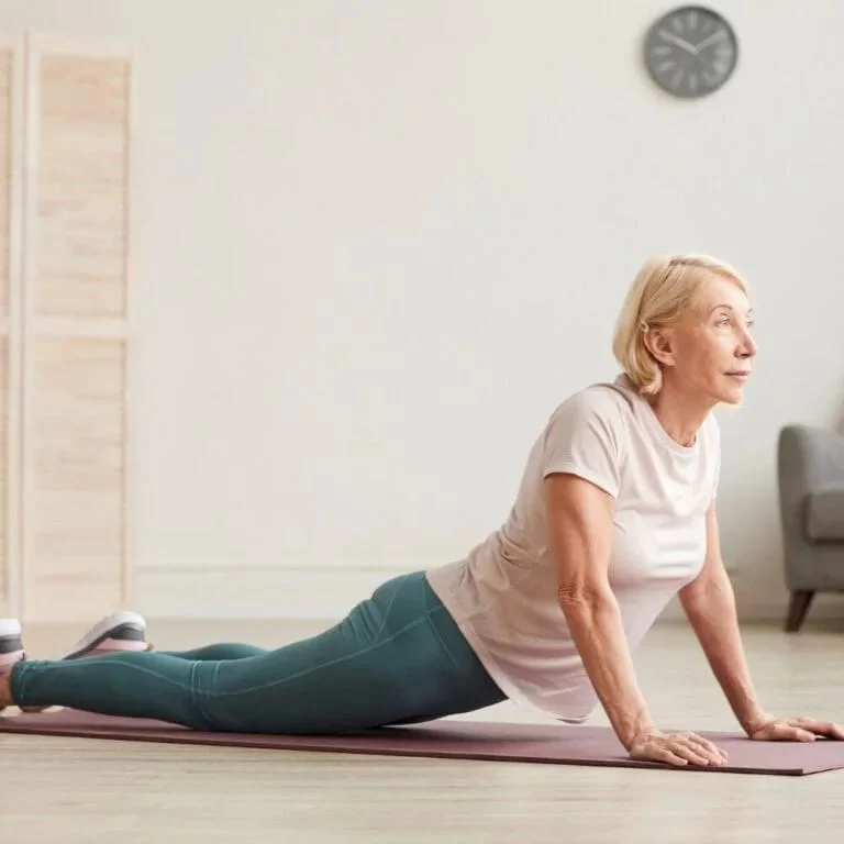 Effective Gym Workouts for Improving Posture in Seniors