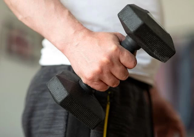 Effective Gym Workouts for Improving Grip Strength: Enhance Your Hand Power