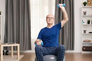 Gym Workouts for Improving Upper Body Strength Seniors: Safe and Effective